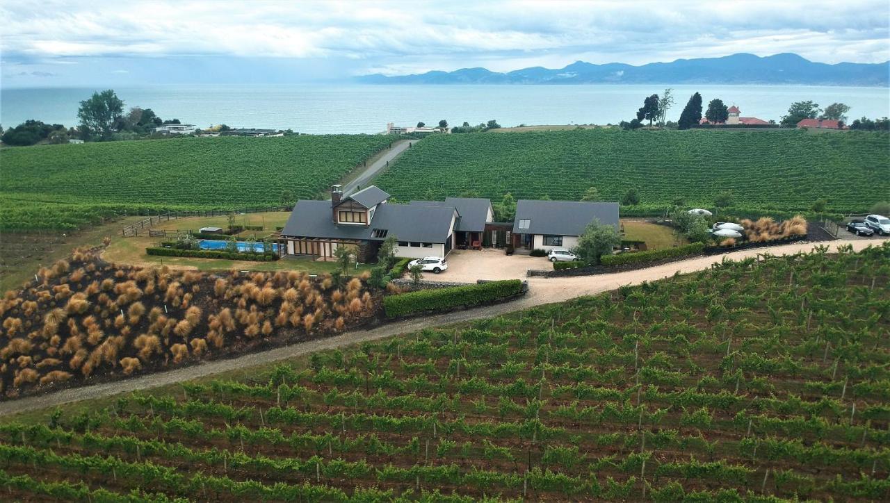 Pine Hill Lodge In Vineyard Mapua Kültér fotó